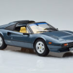 Ferrari 308 GTS Blauw Norev 1:18 - image 5 of 7
