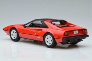 Ferrari 308 GTS Magnum P.I. Norev 1:18 187930 Metaal — afbeelding 5 van 6