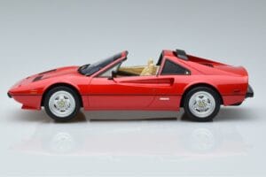 Ferrari 308 GTS QV Magnum PI GT Spirit 1:18 GT368 Hars — afbeelding 3 van 6