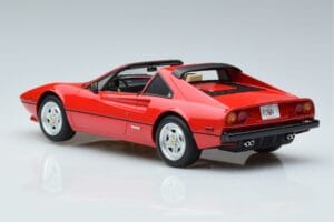 Ferrari 308 GTS QV Magnum PI GT Spirit 1:18 GT368 Hars — afbeelding 5 van 6