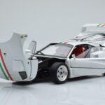 Ferrari F40 Parelwit Italy Kyosho 1:18 - image 2 of 8