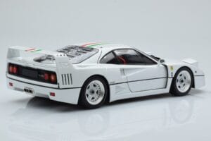 Ferrari F40 Parelwit Italy Kyosho 1:18 08416PWT-G Metaal — afbeelding 3 van 8