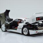Ferrari F40 Parelwit Italy Kyosho 1:18 - image 5 of 8