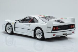 Ferrari F40 Parelwit Italy Kyosho 1:18 08416PWT-G Metaal — afbeelding 7 van 8