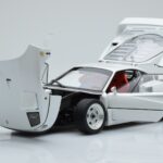 Ferrari F40 Parelwit Kyosho 1:18 - image 2 of 8