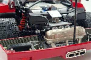 Ferrari F40 Rood Metallic Asia Exclusive Kyosho 1:18 08416RM-G Metaal — afbeelding 13 van 14