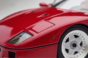 Ferrari F40 Rood Metallic Asia Exclusive Kyosho 1:18 08416RM-G Metaal — afbeelding 9 van 14