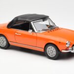 Fiat 124 BS Oranje Sun Star 1:18 4906 - image 6 of 8