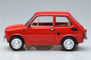 Fiat 126 Rood MCG 1:18 MCG18323 Metaal — afbeelding 3 van 6
