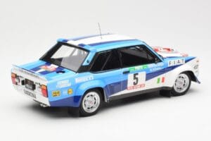 Fiat 131 Abarth #5 Team Fiat Works Rally Portugal 1980 Kyosho 1:18 08376A Metaal — afbeelding 3 van 8