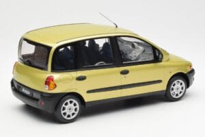 Fiat Multipla Geel Otto 1:18 OT1047 Hars — afbeelding 2 van 6