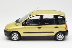 Fiat Multipla Geel Otto 1:18 OT1047 Hars — afbeelding 3 van 6