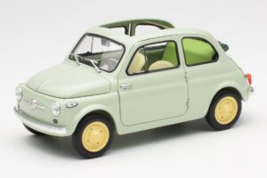 Fiat Nuova 500 Clear Groen Kyosho 1:18 08966LG