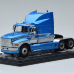Ford Aeromax Blauw IXO 1:43 TR127