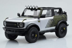 Ford Bronco RTR Iconic Zilver GT Spirit 1:18 GT404