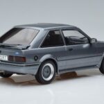 Ford Escort Mk4 RS Turbo S Grijs MCG 1:18 MCG18272 Metaal - image 2 of 6