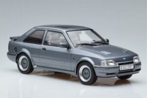Ford Escort Mk4 RS Turbo S Grijs MCG 1:18 MCG18272 Metaal — afbeelding 4 van 6