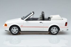 Ford Escort Mk4 XR3i Cabriolet Otto 1:18 OT398 Hars — afbeelding 3 van 6