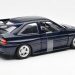 Ford Escort RS Cosworth Blauw Metallic UT Models 1:18 180082101-R1 - image 5 of 6