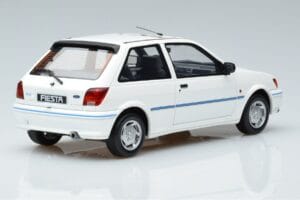 Ford Fiesta Mk3 XR2i Otto 1:18 OT967 Hars — afbeelding 2 van 6