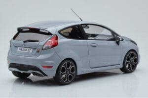 Ford Fiesta ST2000 Grijs Otto 1:18 OT985 Hars — afbeelding 2 van 6