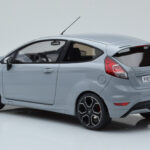 Ford Fiesta ST2000 Grijs Otto 1:18 - image 5 of 6