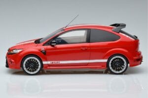 Ford Focus Mk2 RS Le Mans Rood Otto 1:18 OT1007 Hars — afbeelding 3 van 6