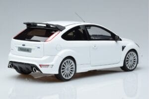 Ford Focus RS Mk2 Wit Otto 1:18 OT977 Hars — afbeelding 2 van 6