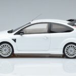 Ford Focus RS Mk2 Wit Otto 1:18 OT977 Hars - image 3 of 6