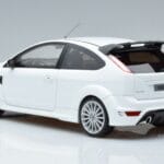 Ford Focus RS Mk2 Wit Otto 1:18 OT977 Hars - image 5 of 6