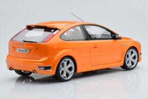 Ford Focus Mk2 ST 2.5 Electric Oranje Otto 1:18 OT961 Hars — afbeelding 2 van 6