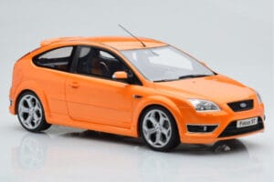 Ford Focus Mk2 ST 2.5 Electric Oranje Otto 1:18 OT961 Hars — afbeelding 4 van 6