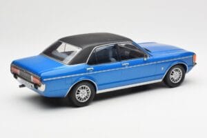 Ford Granada Mk1 Metallic Blauw Mat Zwart MCG 1:18 MCG18394 Metaal — afbeelding 2 van 6