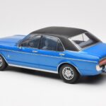 Ford Granada Mk1 Metallic Blauw Mat Zwart MCG 1:18 MCG18394 - image 5 of 6
