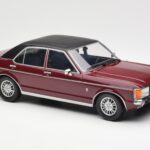 Ford Granada Mk1 Metallic Donkerrood Mat Zwart MCG 1:18 MCG18393 - image 4 of 6