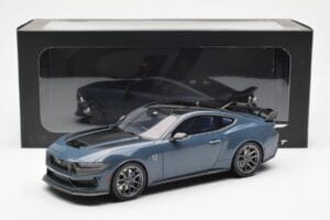Ford Mustang Dark Horse Vapor Blauw Metallic GT Spirit 1:18 GT454 Hars — afbeelding 6 van 6