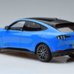 Ford Mustang Mach-E GT Performance Blauw Otto 1:18 OT414 Hars - image 5 of 6