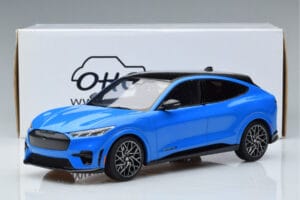 Ford Mustang Mach-E GT Performance Blauw Otto 1:18 OT414 Hars — afbeelding 6 van 6