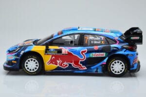 Ford Puma Rally1 WRC #7 P-L. Loubet / N. Gilsoul Rally Sweden 2023 IXO 1:18 18RMC154B Metaal — afbeelding 3 van 6