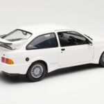 Ford Sierra RS RHD Wit Minichamps 1:18 - image 3 of 8