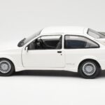 Ford Sierra RS RHD Wit Minichamps 1:18 - image 4 of 8