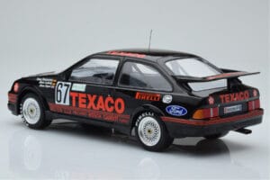 Ford Sierra RS500 Cosworth Texaco #67 K. Ludwig / K. Niedzwiedz / S. Soper 24 Hours of Nurburgring Winner 1987 IXO 1:18 18RMC — afbeelding 5 van 6