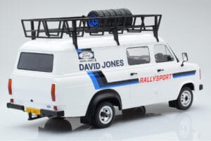 Ford Transit Mk2 Van Team David Jones Rally Assistance IXO 1:18 18RMC033XE Metaal — afbeelding 2 van 6