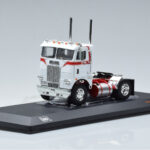 Freightliner COE Wit IXO 1:43 TR128