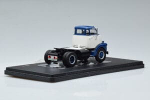 GMC 950 COE Blauw Wit IXO 1:43 TR150 Metaal — afbeelding 2 van 6