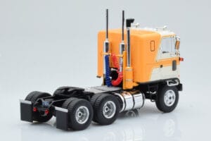 GMC Astro 95 Beige Wit IXO 1:43 TR167 Metaal — afbeelding 2 van 5