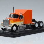 GMC General Oranje IXO 1:43 TR129