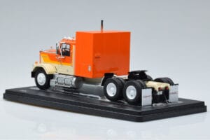 GMC General Oranje IXO 1:43 TR129 Metaal — afbeelding 5 van 6