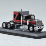 GMC General Rood Zwart IXO 1:43 TR102 - image 4 of 6