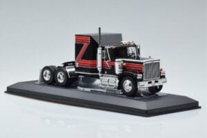GMC General Rood Zwart IXO 1:43 TR102 Metaal — afbeelding 4 van 6